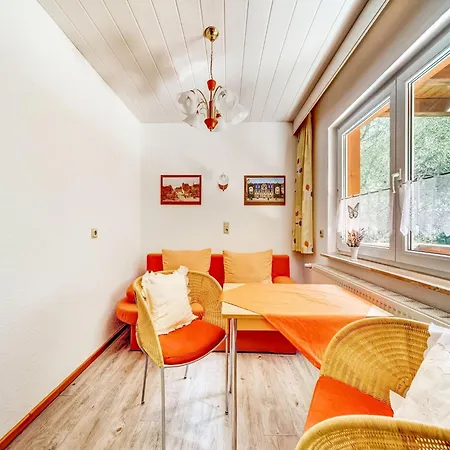 Rustic Black Forest Getaway, Cleaning Included Apartmán *